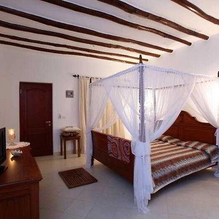 Ora Resort Twiga Beach Watamu Luaran gambar